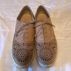 Naughty Monkey lace ups, size 7.5